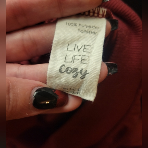 PJ Salvage Top - Picture 4 of 4